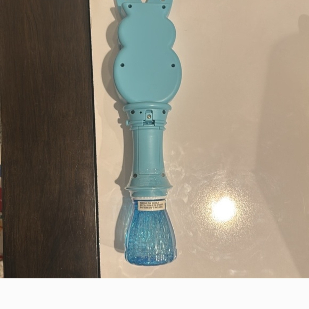Pick One Colorful Bunny-Shaped Bubble Wands & Light Up New - Picture 3 of 5